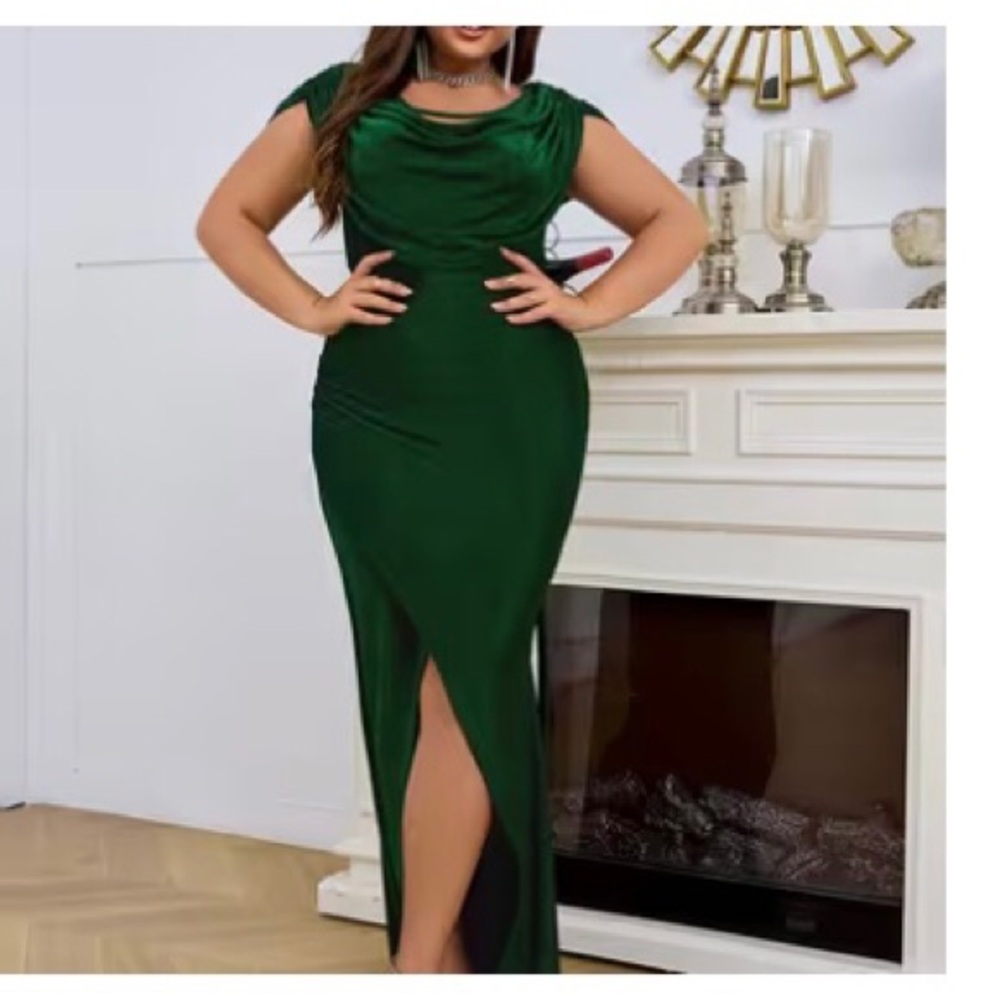 Elegant Green Body Con Evening Dress
